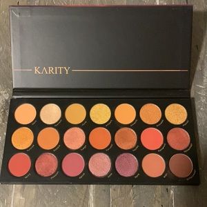Karity Picante Eyeshadow Palette (VERY VERY gently used 1-2x)